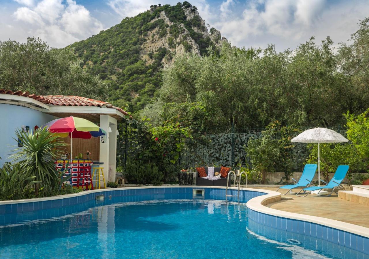 Villa Aurora Petrovac ภายนอก รูปภาพ