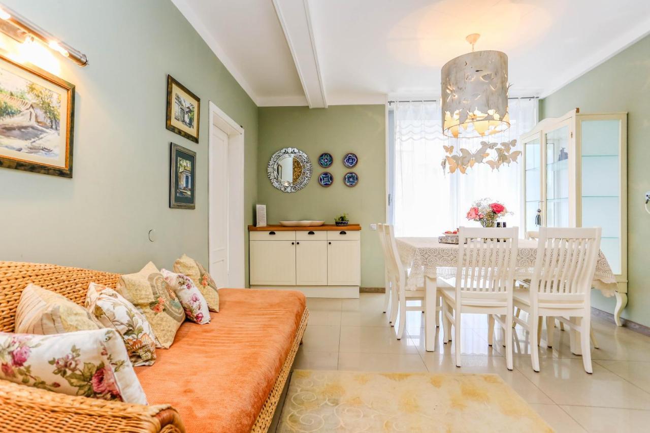 Villa Aurora Petrovac ภายนอก รูปภาพ
